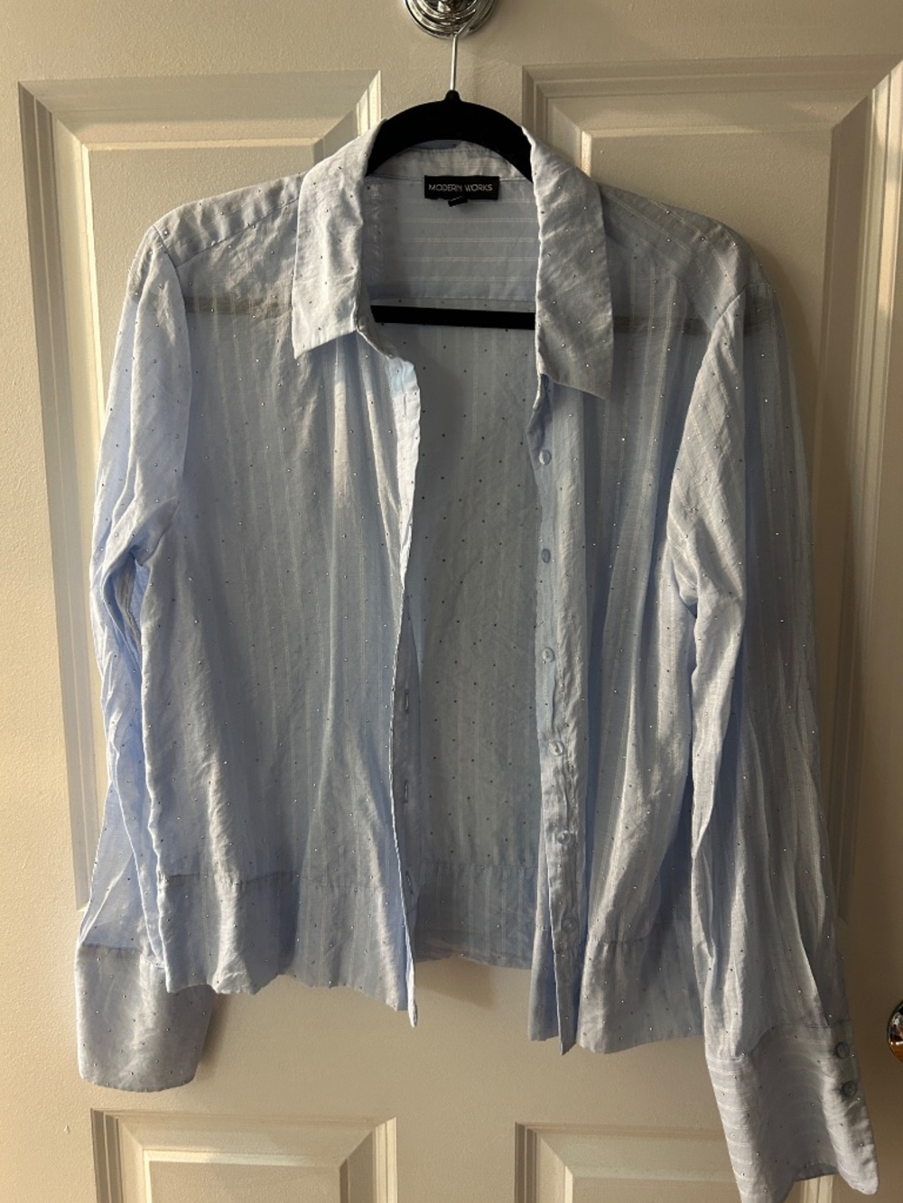Sparkly button down - Picture 3 of 4